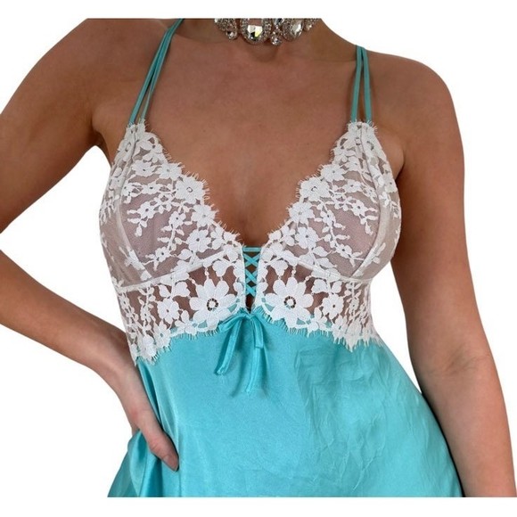 Vintage Victoria’s Secret silky satin slip y2k chemise negligee nightgown SM - Picture 4 of 12